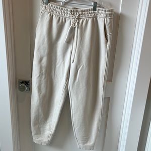 lululemon soft stream joggers